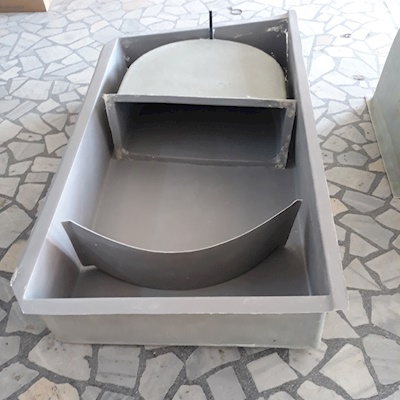 Mercedes Arka Havuz Stepne Yeri